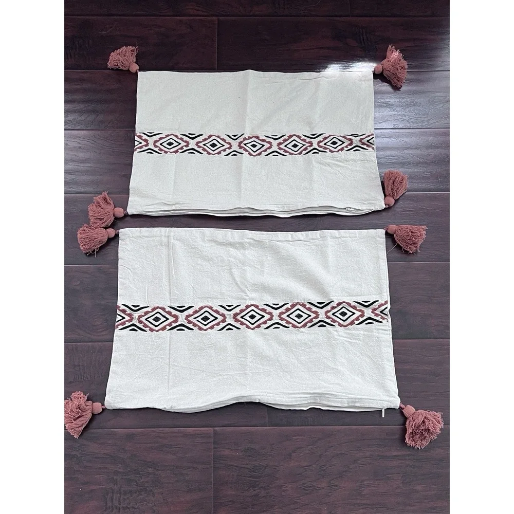 IKEA JATTESLIDE Pillow Covers Set of 2 Cream Geometric Embroidered Tassel 16x23